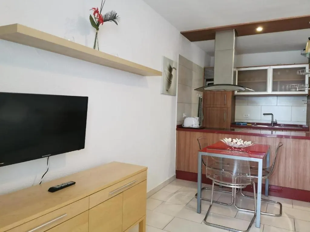 2Bed Apartment Pool View- San Eugenio Costa Adeje  Costa Adeje (Tenerife)